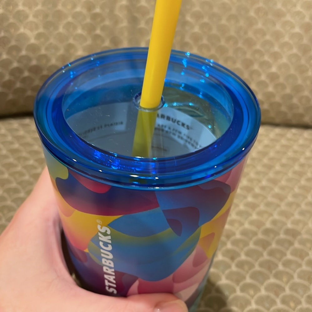 NWT Reusable Starbucks 18oz tumbler - Picture 7 of 7